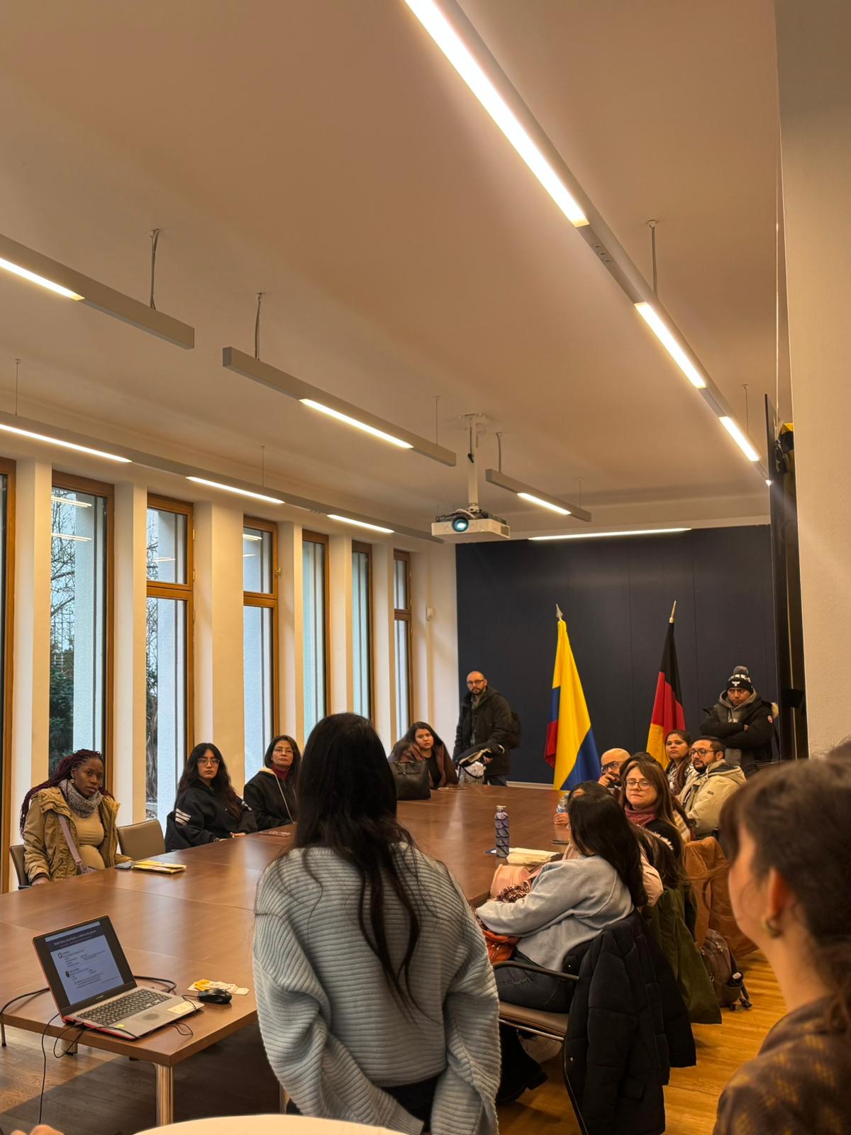 sábado consular
